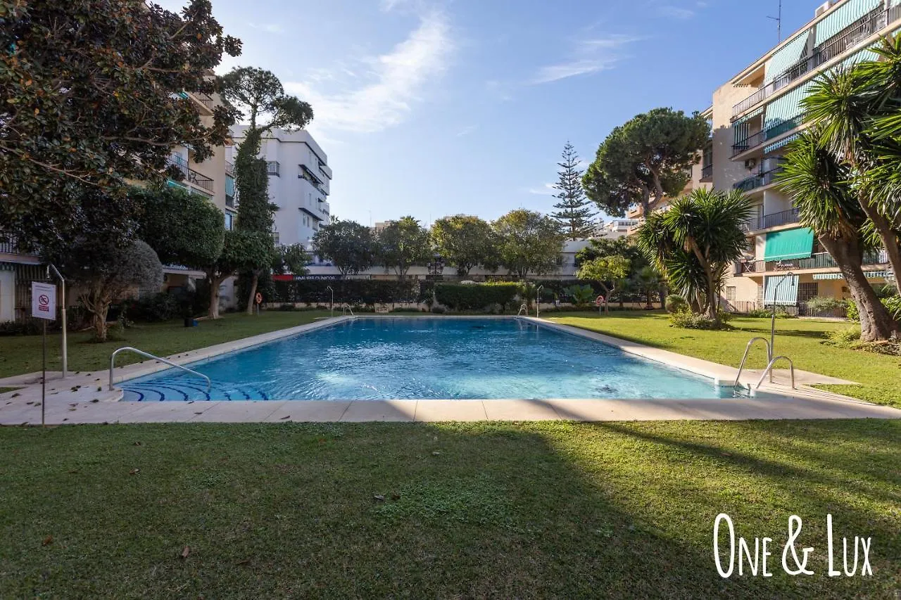 One And Lux - Marbella With Pool公寓