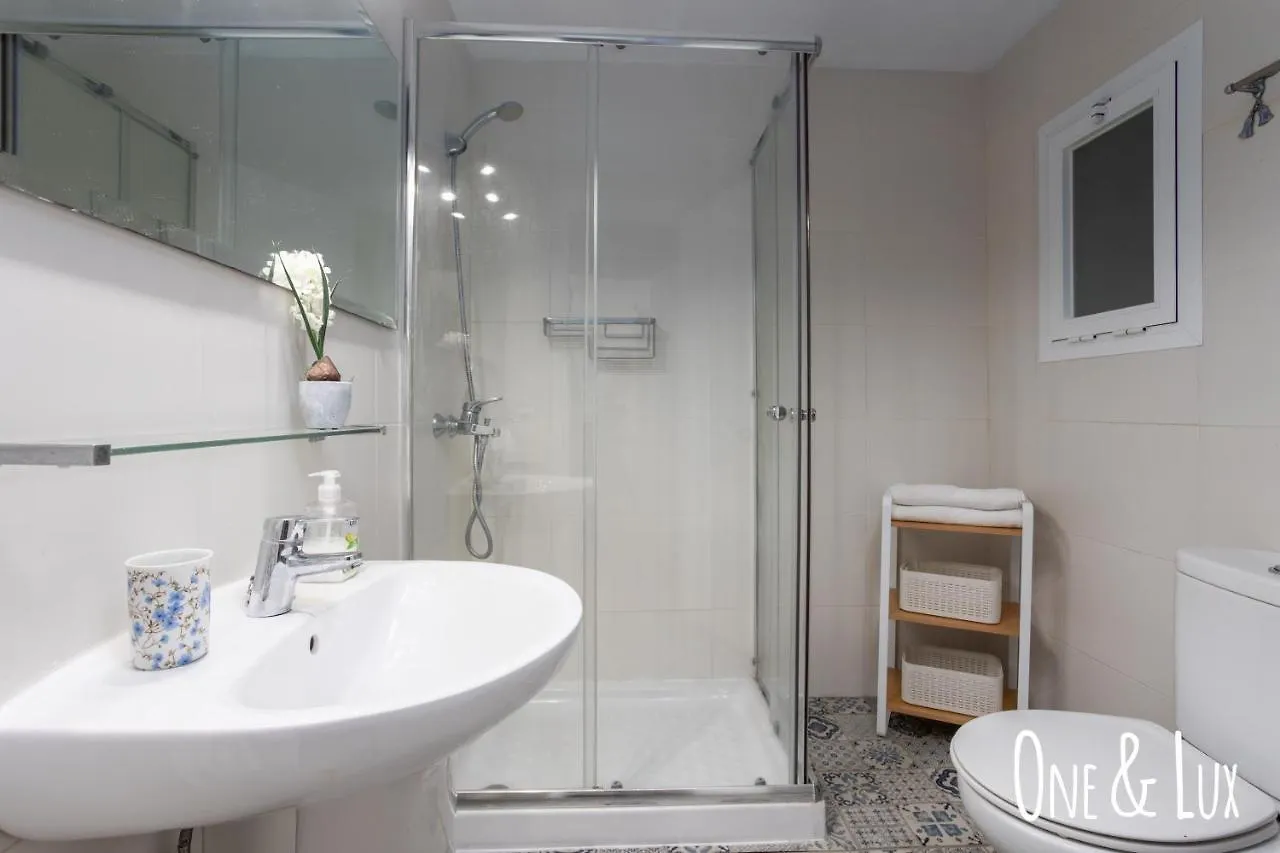 One And Lux - Marbella With Pool Apartment
