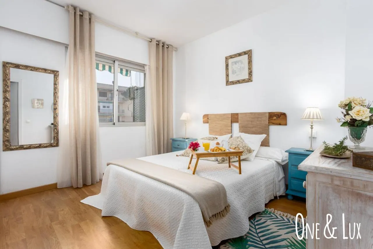 One And Lux - Marbella With Pool Apartment